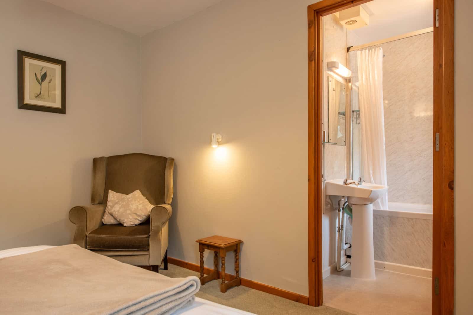 Rye Hill Farm Cottage Double Room with Bathroom